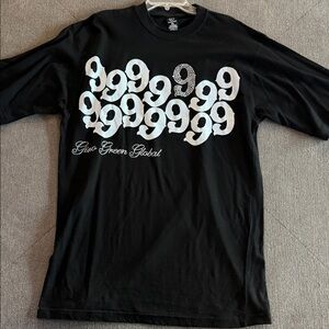 Gino Green Global Studded Black 999 Graphic Tee